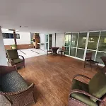 Apartamento Completo No Meireles, A Poucos Minutos De Distancia Da Praia