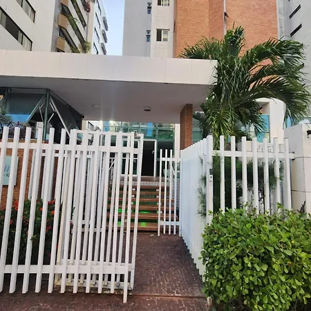 Completo No Meireles, A Poucos Minutos De Distancia Da * Fortaleza (Ceara)